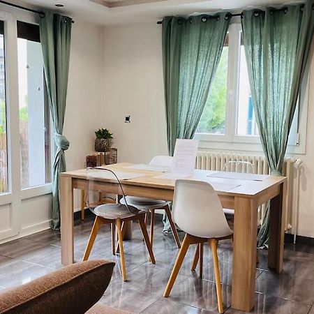 Appartement Proche Centre Ville Avec Parking Gratuit Аннесі Екстер'єр фото