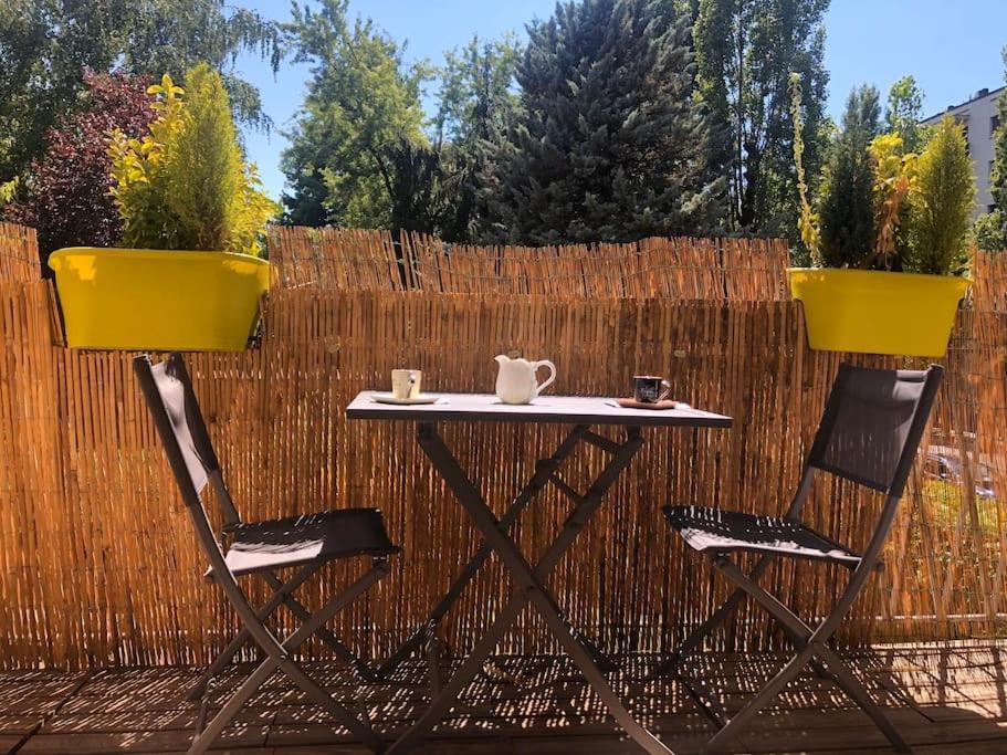 Appartement Proche Centre Ville Avec Parking Gratuit Аннесі Екстер'єр фото